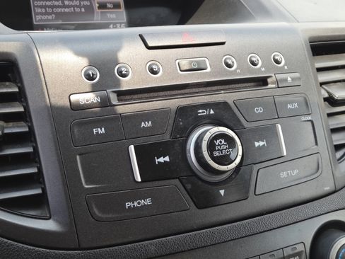 Used 2014 Honda CR-V LX image 28
