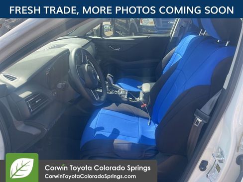 Used 2025 Subaru Outback Premium w/ Popular Package #1 AWD/4WD image 8