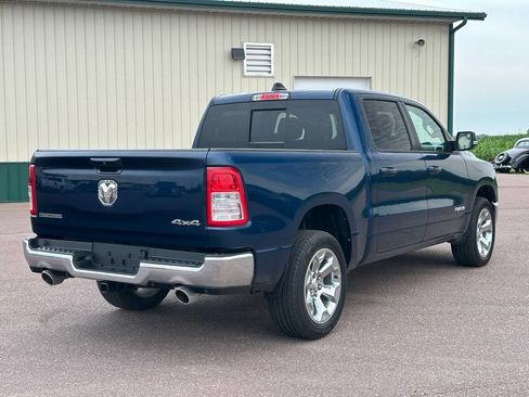 Used 2022 RAM 1500 Big Horn AWD/4WD image 6
