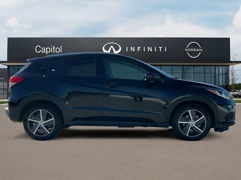 Used 2022 Honda HR-V EX image 4