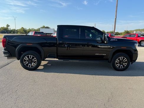Used 2022 GMC Sierra 2500 AT4 w/ AT4 Premium Plus Package image 7