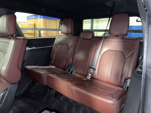 Used 2023 Ford Expedition Max Limited AWD/4WD image 30