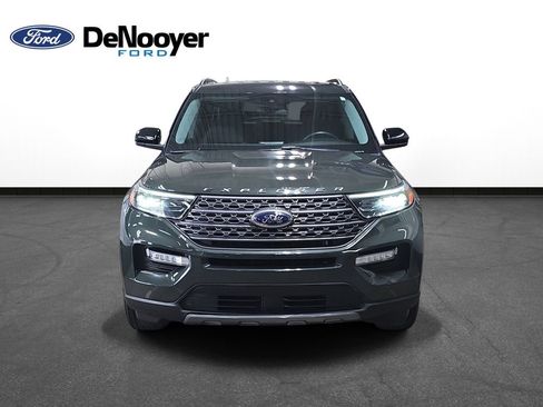 Used 2023 Ford Explorer XLT w/ Equipment Group 202A AWD/4WD image 3