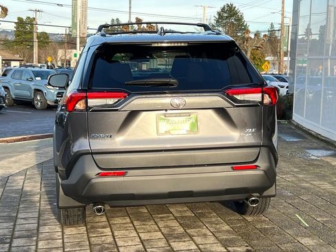New 2025 Toyota RAV4 XLE image 4