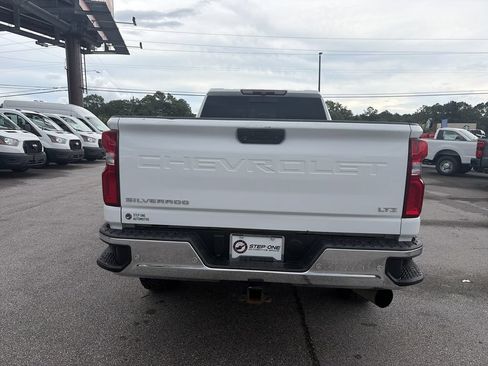 Used 2020 Chevrolet Silverado 3500 LTZ w/ LTZ Plus Package AWD/4WD image 6