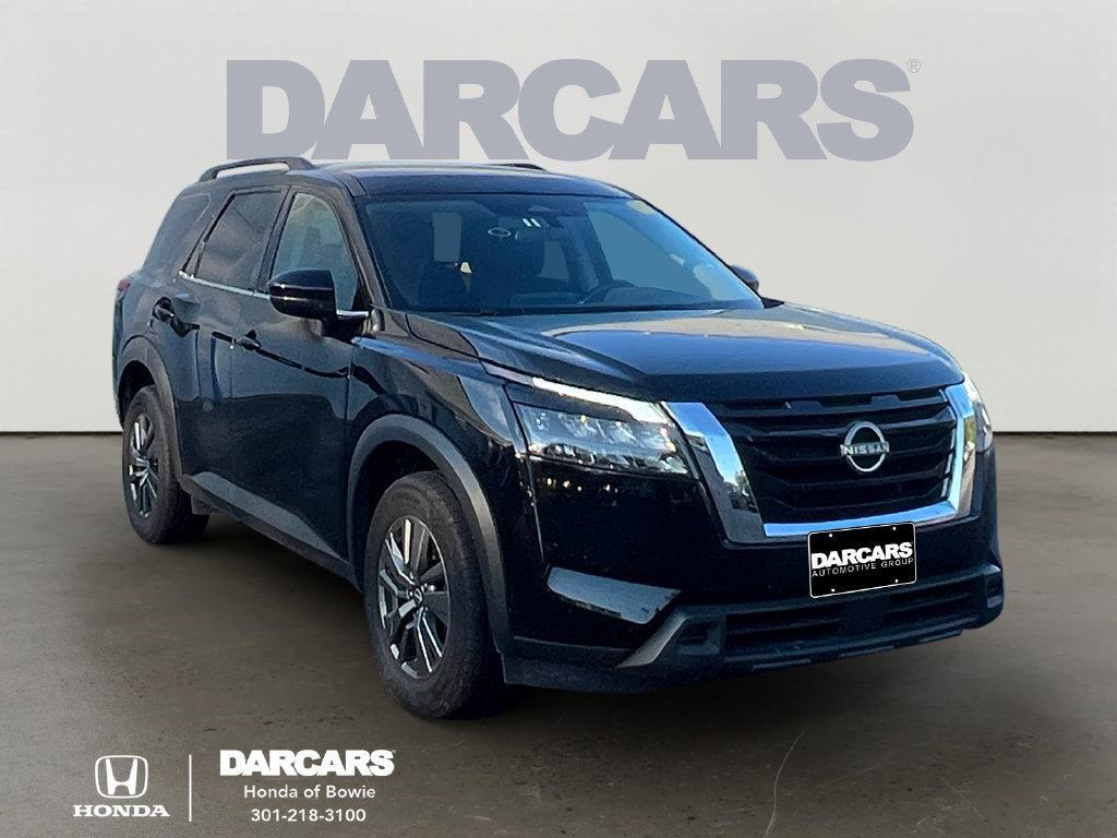 Used 2025 Nissan Pathfinder SV AWD/4WD image 1