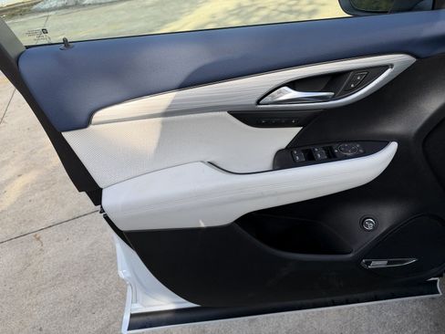 New 2026 Buick Envision Avenir image 9