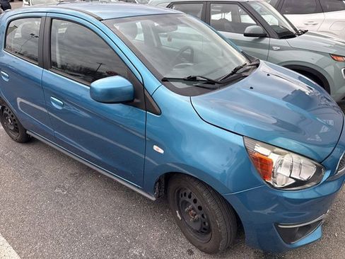 Used 2017 Mitsubishi Mirage ES image 2