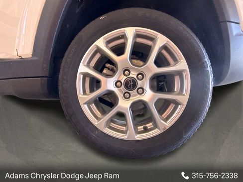 Used 2025 Jeep Compass Limited AWD/4WD image 22