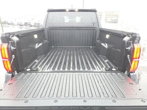 Used 2025 Toyota Tacoma SR5 image 23