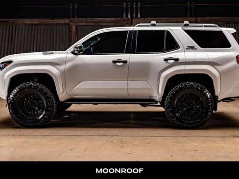 Used 2025 Toyota 4Runner TRD Off-Road Premium image 6