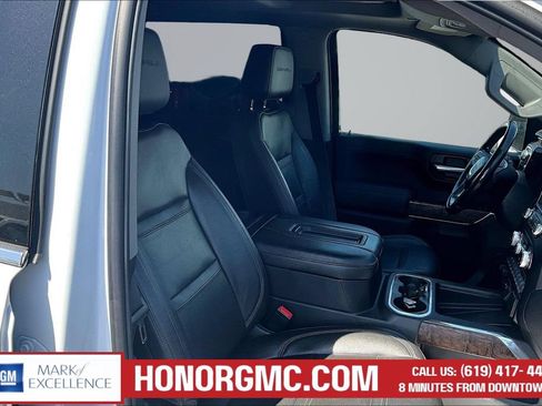 Used 2020 GMC Sierra 1500 Denali w/ Denali Ultimate Package AWD/4WD image 27