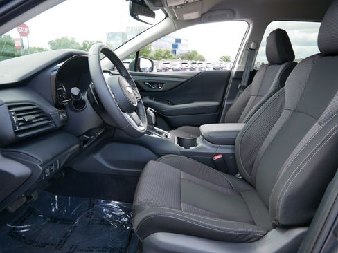 Used 2025 Subaru Outback Premium AWD/4WD image 33