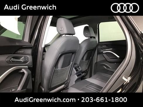 Used 2025 Audi Q5 Premium Plus w/ Premium Plus AWD/4WD image 23