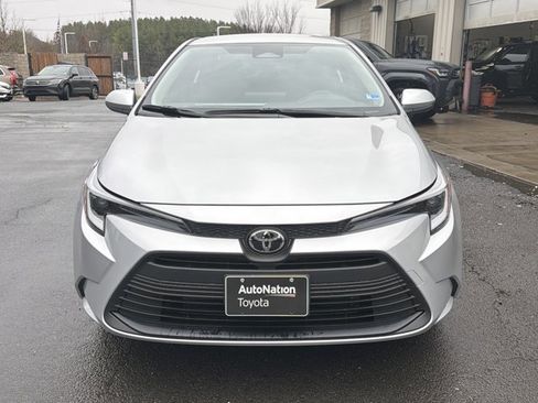 New 2026 Toyota Corolla LE image 2