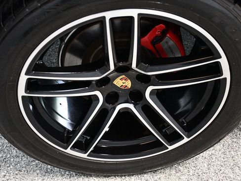 Used 2020 Porsche Macan S AWD/4WD image 20