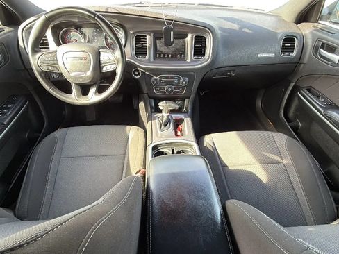 Used 2022 Dodge Charger SXT RWD image 28