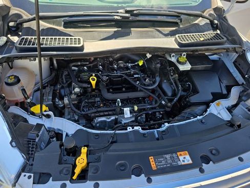Used 2017 Ford Escape Titanium image 31