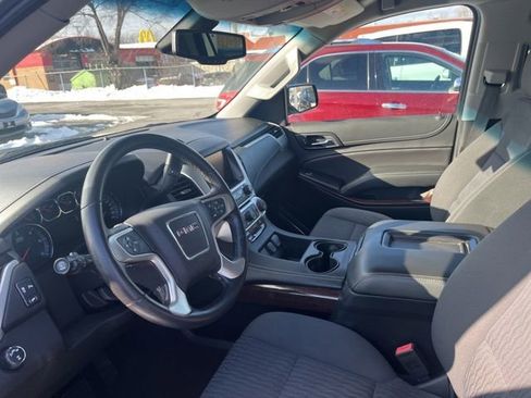 Used 2018 GMC Yukon SLE w/ Convenience Package image 10