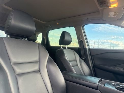 Certified 2023 Nissan Rogue S FWD image 26