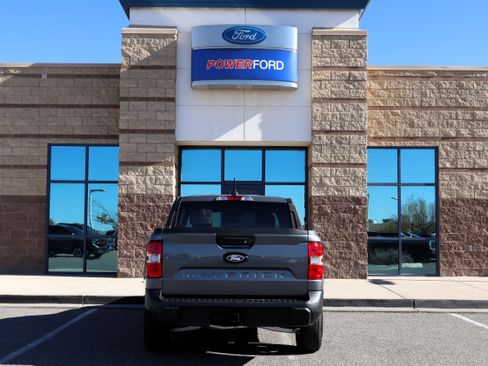 New 2025 Ford Maverick XLT w/ XLT Luxury Package image 7