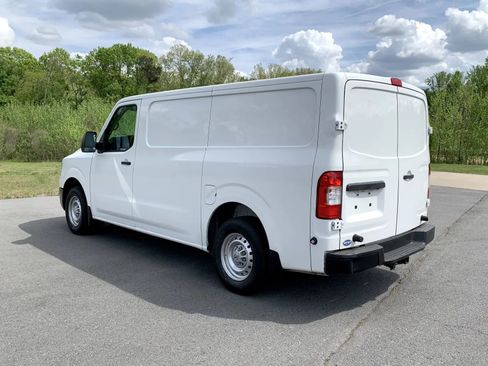 Used 2018 Nissan NV 1500 S image 5