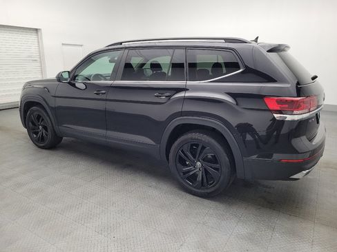 Used 2022 Volkswagen Atlas SE image 3