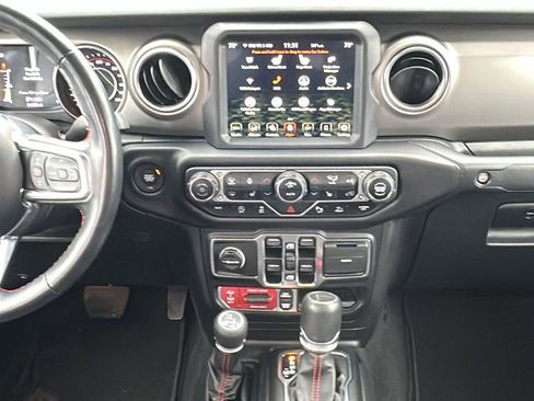 Used 2020 Jeep Gladiator Rubicon image 11