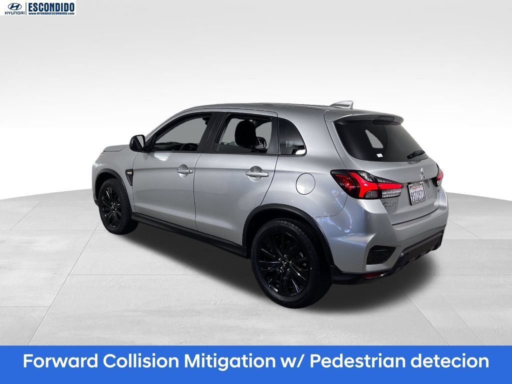 Used 2025 Mitsubishi Outlander Sport ES AWD/4WD image 3