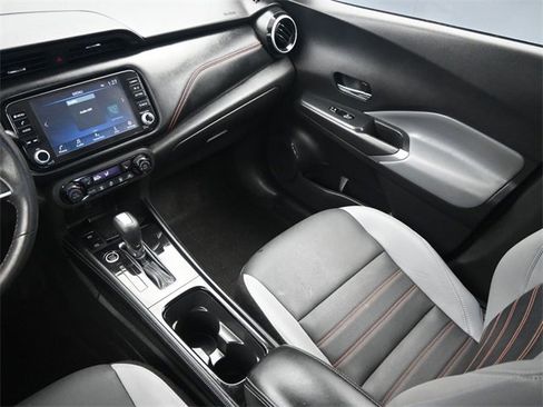 Used 2024 Nissan Kicks SR w/ SR Premium Package image 10