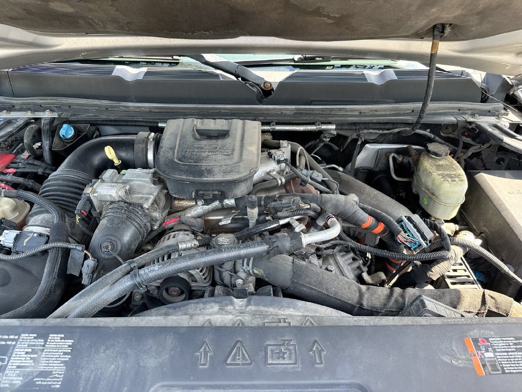 Used 2014 Chevrolet Silverado 2500 LT w/ Interior Plus Package AWD/4WD image 23