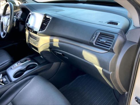 Used 2022 Honda Ridgeline RTL-E image 19