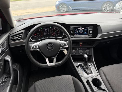 Used 2019 Volkswagen Jetta S w/ Driver Assistance Package image 22
