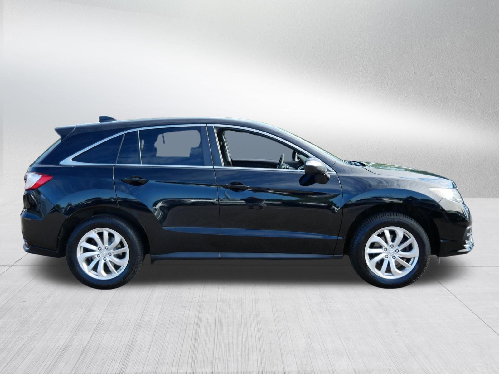 Used 2018 Acura RDX AWD image 3
