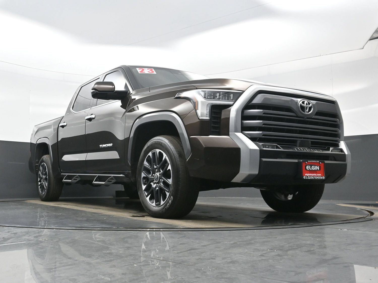 Used 2023 Toyota Tundra Limited AWD/4WD image 26