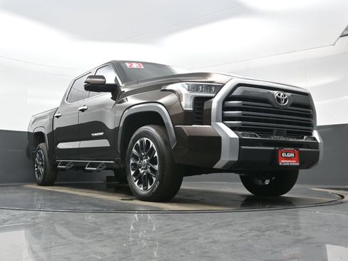 Used 2023 Toyota Tundra Limited AWD/4WD image 26