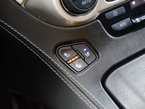 Used 2018 GMC Yukon Denali w/ Denali Ultimate Package image 24