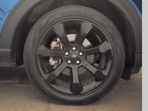 Used 2023 Ford Explorer ST-Line AWD/4WD image 8