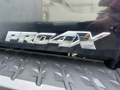 Used 2018 Nissan Titan PRO-4X image 7