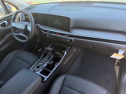 New 2026 Kia Sorento S FWD image 11