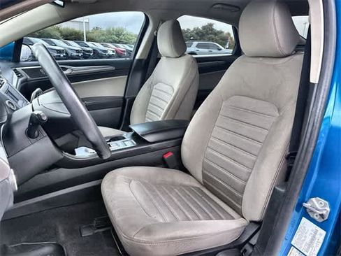 Used 2020 Ford Fusion S image 17