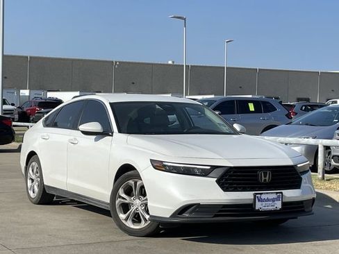 Used 2024 Honda Accord LX image 2