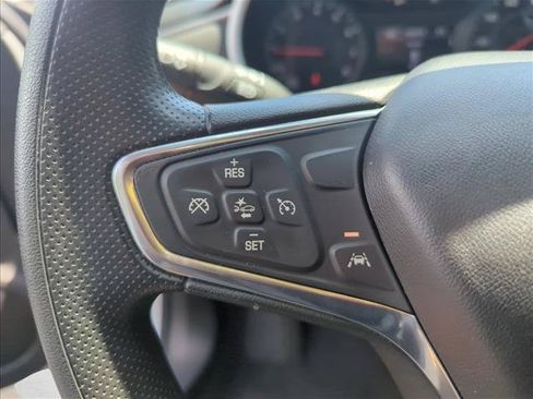 Used 2022 Chevrolet Malibu LT FWD image 14