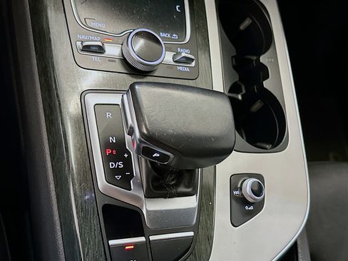 Used 2018 Audi Q7 2.0T Premium Plus w/ Premium Plus Package image 25