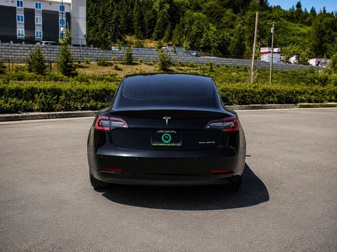 Used 2018 Tesla Model 3 Long Range AWD/4WD image 6