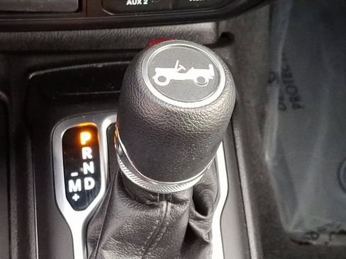 Used 2019 Jeep Wrangler Unlimited Sport S image 13