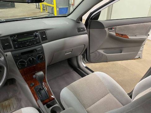 Used 2007 Toyota Corolla LE FWD image 18