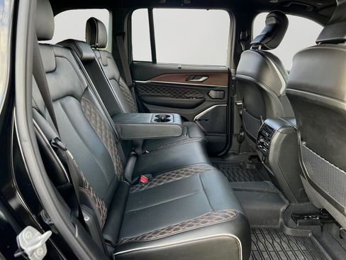 Used 2024 Jeep Grand Cherokee Summit w/ Advanced Protech Group IV image 8