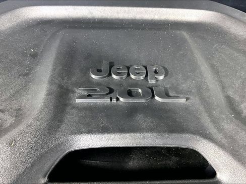 Used 2023 Jeep Wrangler Unlimited w/ Cold Weather Group AWD/4WD image 31