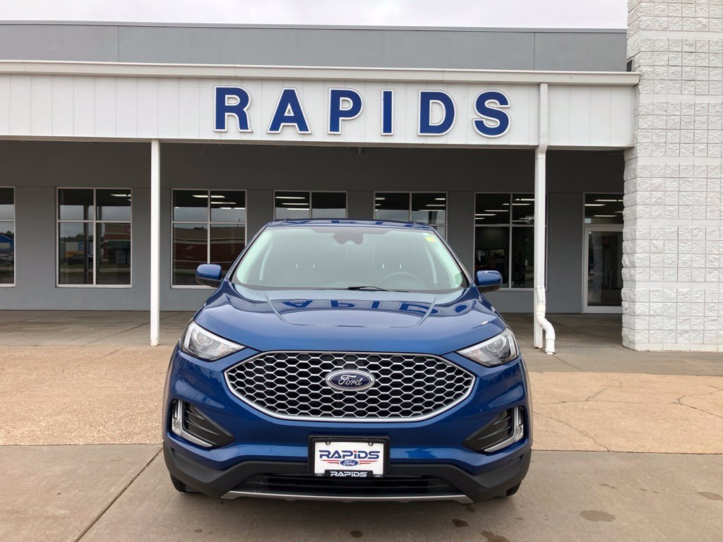 Used 2024 Ford Edge SEL w/ Convenience Package AWD/4WD image 2